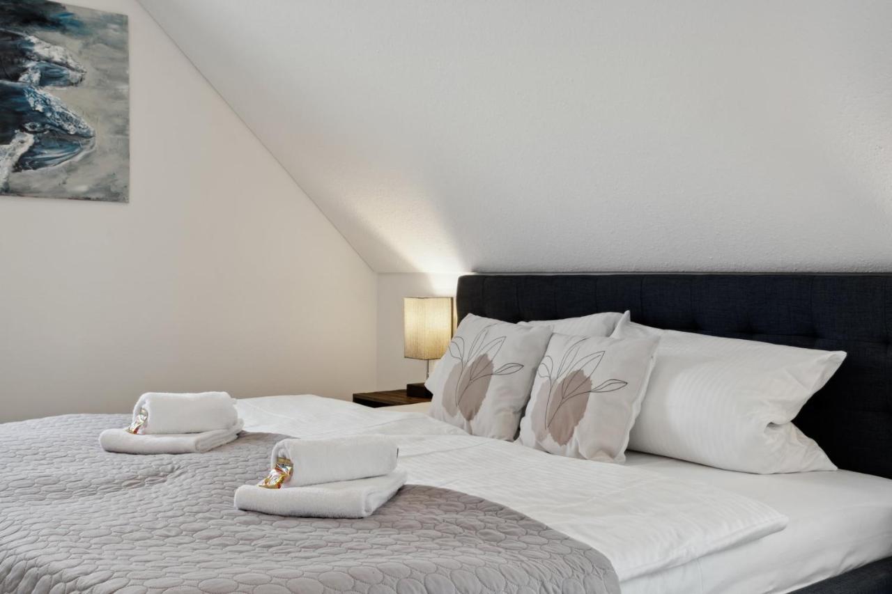 Smooth Living Apartments Augsburg Lechhausen - Free Parking Luaran gambar