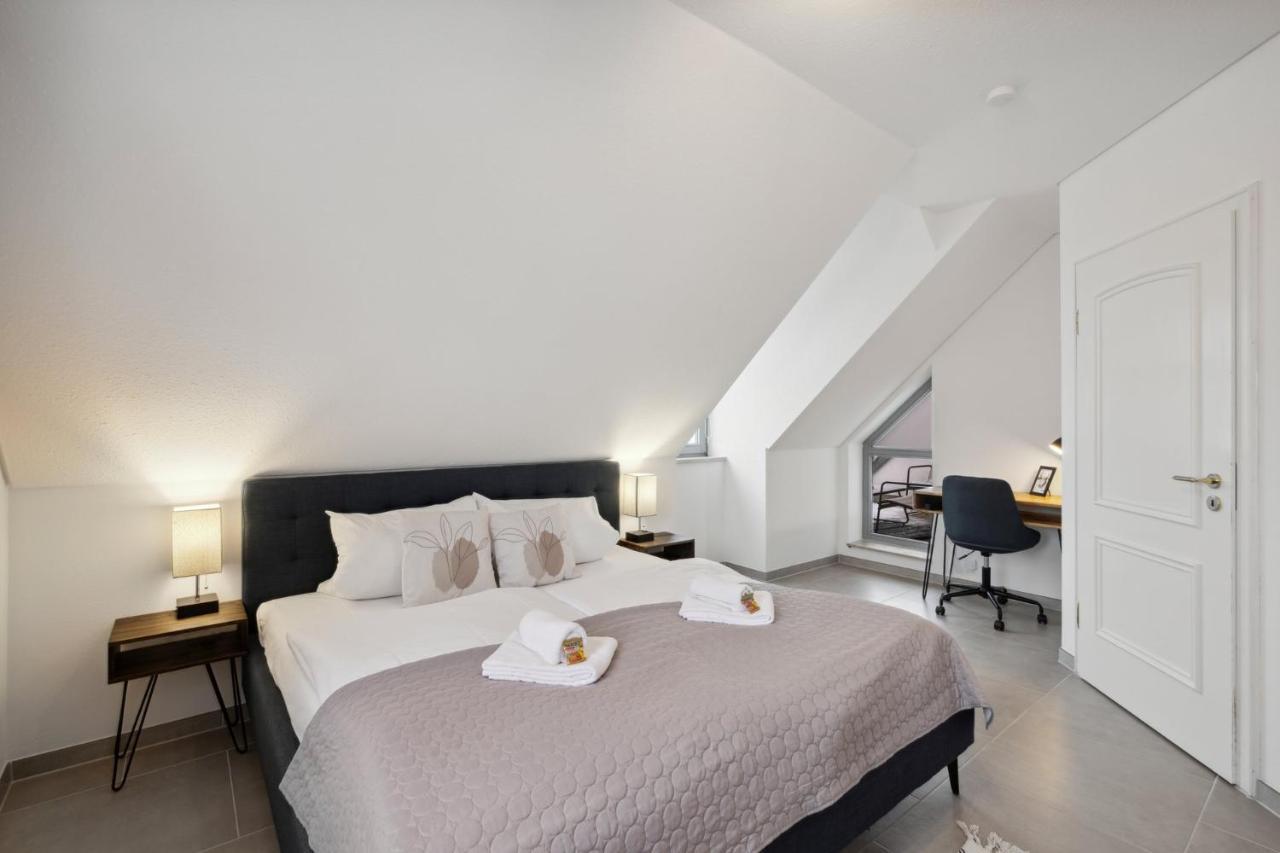Smooth Living Apartments Augsburg Lechhausen - Free Parking Luaran gambar